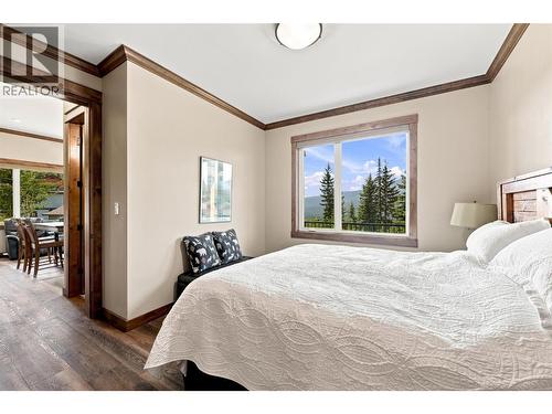 5419 Lookout Ridge Place, Sun Peaks, BC - Indoor Photo Showing Bedroom
