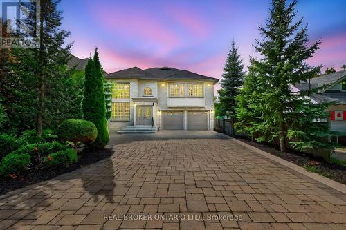 429 North Lake Road, Richmond Hill, ON - Outdoor