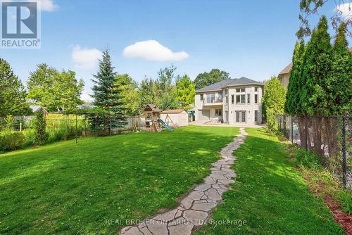 429 North Lake Road, Richmond Hill, ON - Outdoor
