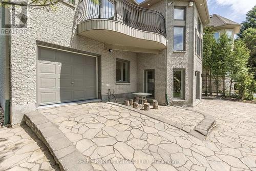 429 North Lake Road, Richmond Hill, ON - Outdoor With Balcony