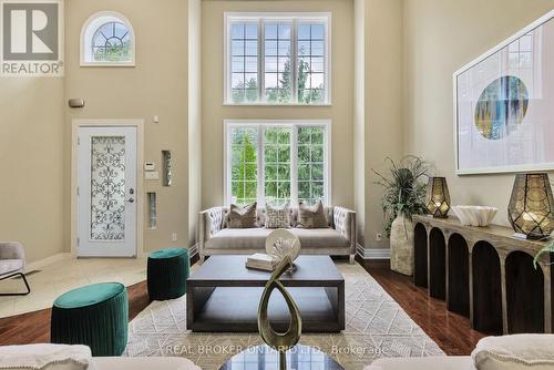 429 North Lake Road, Richmond Hill, ON - Indoor