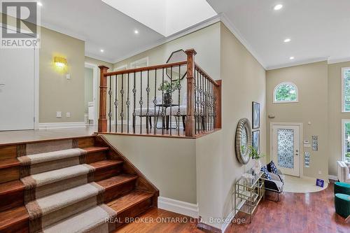 429 North Lake Road, Richmond Hill, ON - Indoor Photo Showing Other Room