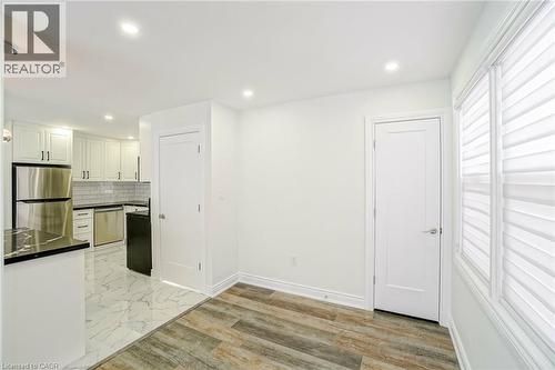8 Marlborough Road, Guelph, ON - Indoor Photo Showing Other Room