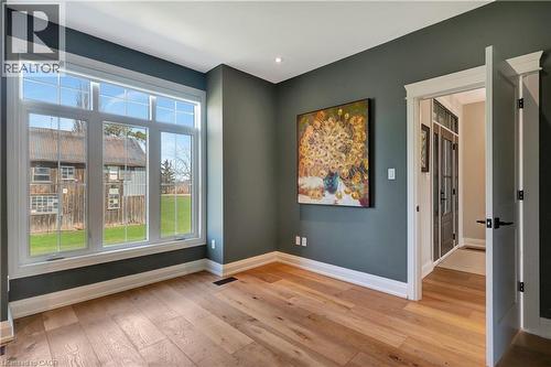 42 Parsonage Road, Ancaster, ON - Indoor Photo Showing Other Room