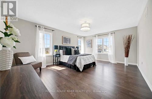 27 Crombie Street, Clarington (Bowmanville), ON - Indoor Photo Showing Bedroom