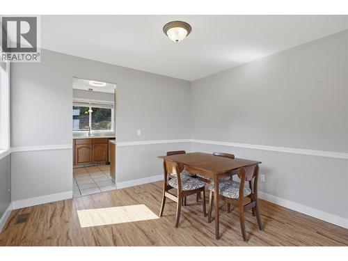 862 Greybriar Court, Kamloops, BC - Indoor Photo Showing Dining Room