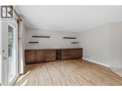 862 Greybriar Court, Kamloops, BC - Indoor Photo Showing Other Room