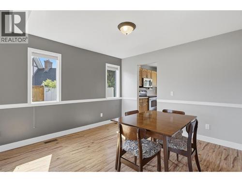862 Greybriar Court, Kamloops, BC - Indoor Photo Showing Dining Room