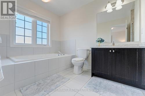 12 - 172 Parkinson Crescent, Orangeville, ON - Indoor Photo Showing Bathroom