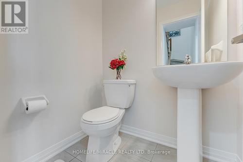 12 - 172 Parkinson Crescent, Orangeville, ON - Indoor Photo Showing Bathroom