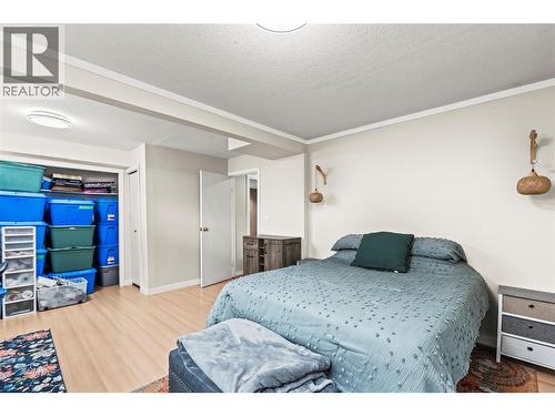 4400 15 Avenue, Vernon, BC - Indoor Photo Showing Bedroom
