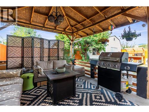 4400 15 Avenue, Vernon, BC - Outdoor With Deck Patio Veranda With Exterior