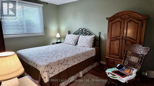 739 Palmateer Drive, Kincardine, ON - Indoor Photo Showing Bedroom