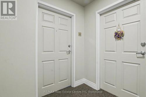 410 - 2 Colonial Drive, Guelph (Pineridge/Westminster Woods), ON - Indoor Photo Showing Other Room