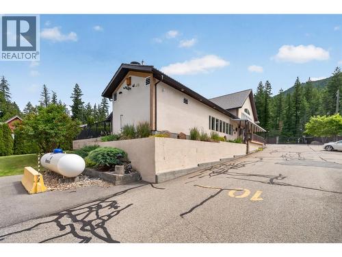 #2 8242 Highway 97A Highway, Sicamous, BC 