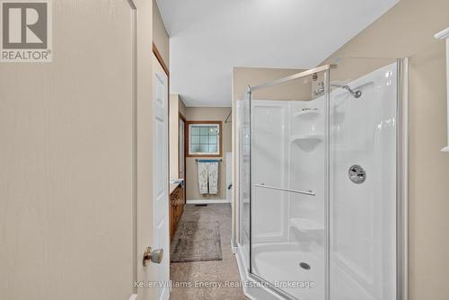 52 Rowlands Lane, Prince Edward County (Sophiasburg Ward), ON - Indoor Photo Showing Bathroom