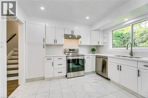 356 Dunlop Crescent, Burlington, ON - Indoor Photo Showing Kitchen With Double Sink