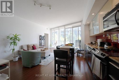 310 - 25 Capreol Court, Toronto, ON - Indoor