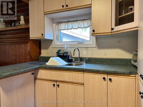 45 Lefebvre Peninsula, Moonbeam Road, Kapuskasing, ON - Indoor Photo Showing Kitchen With Double Sink