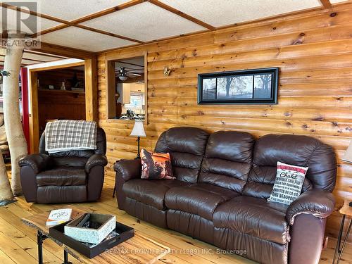 45 Lefebvre Peninsula, Moonbeam Road, Kapuskasing, ON - Indoor Photo Showing Living Room