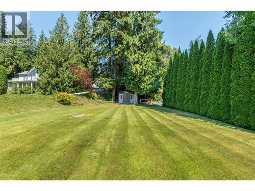 408 Balfour Heights Road, Balfour, BC - Outdoor