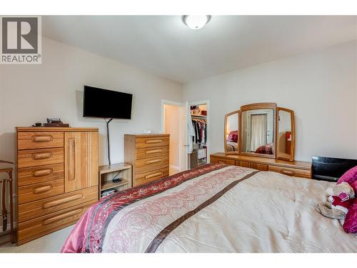 408 Balfour Heights Road, Balfour, BC - Indoor Photo Showing Bedroom