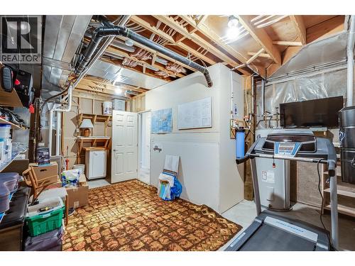 408 Balfour Heights Road, Balfour, BC - Indoor Photo Showing Basement