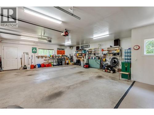 408 Balfour Heights Road, Balfour, BC - Indoor Photo Showing Garage