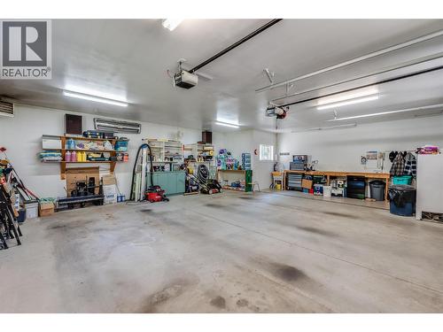 408 Balfour Heights Road, Balfour, BC - Indoor Photo Showing Garage