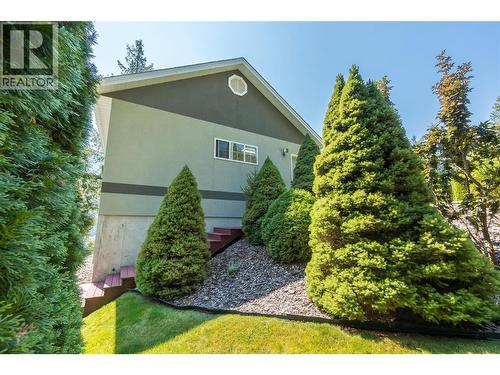 408 Balfour Heights Road, Balfour, BC - Outdoor