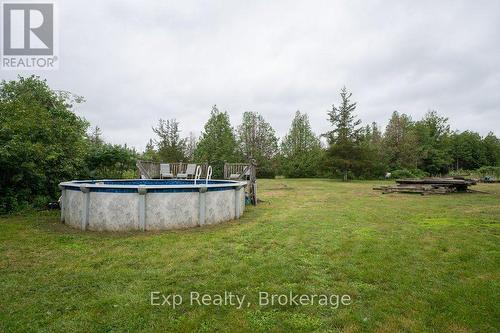 2822 Shannon Road, Tyendinaga (Tyendinaga Township), ON - Outdoor With Above Ground Pool With Backyard