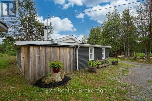 2822 Shannon Road, Tyendinaga (Tyendinaga Township), ON - Outdoor