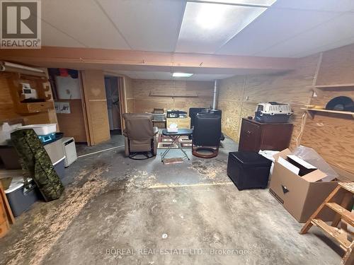 357 Fifth Avenue, Cochrane, ON - Indoor