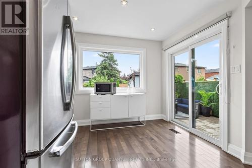 4413 Lee Drive, Mississauga, ON - Indoor Photo Showing Other Room