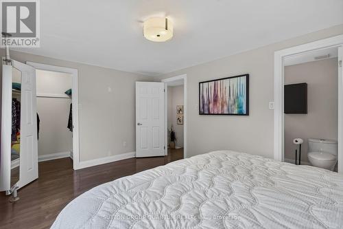 4413 Lee Drive, Mississauga, ON - Indoor Photo Showing Bedroom