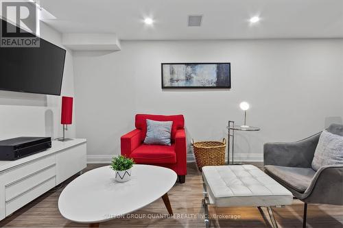 4413 Lee Drive, Mississauga, ON - Indoor