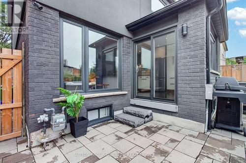 4413 Lee Drive, Mississauga, ON - Outdoor