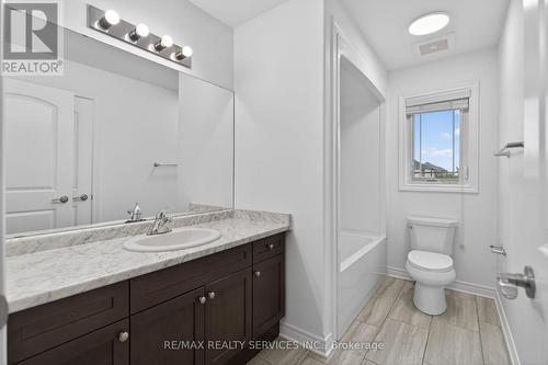 4 Bergenstein Crescent, Pelham, ON - Indoor Photo Showing Bathroom