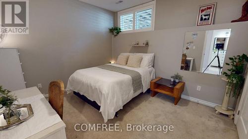 1680 Timmins Avenue, Innisfil (Alcona), ON - Indoor Photo Showing Bedroom