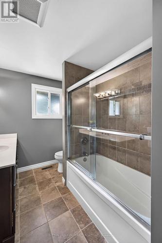 90 Glenburnie Crescent, London North (North H), ON - Indoor Photo Showing Bathroom