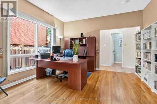 2040 Markle Drive, Oakville, ON - Indoor Photo Showing Office