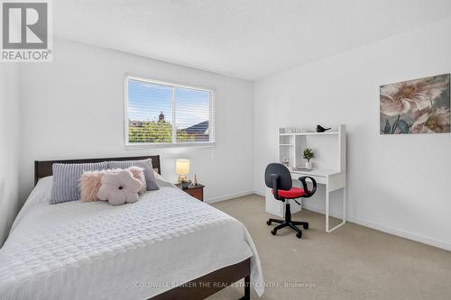 2040 Markle Drive, Oakville, ON - Indoor Photo Showing Bedroom