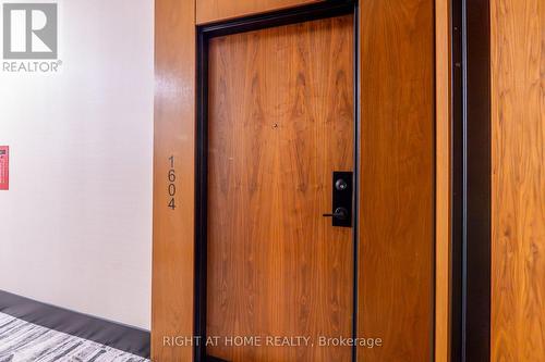 1604 - 1 Market Street, Toronto, ON - Indoor