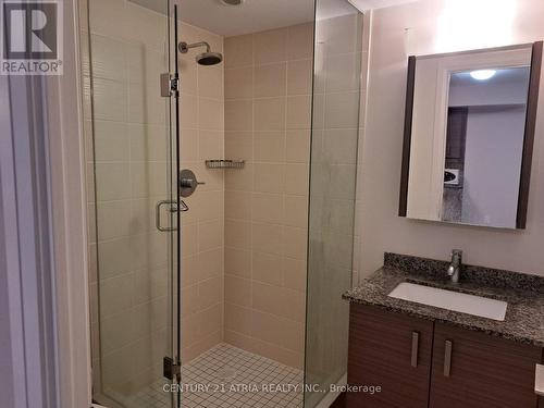 517 - 1 Uptown Drive, Markham, ON - Indoor Photo Showing Bathroom