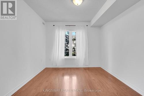 19 - 41 Coulter Street, Barrie, ON - Indoor Photo Showing Other Room