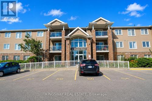 19 - 41 Coulter Street, Barrie, ON - Outdoor With Balcony With Facade