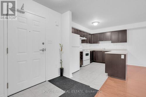 19 - 41 Coulter Street, Barrie, ON - Indoor Photo Showing Kitchen