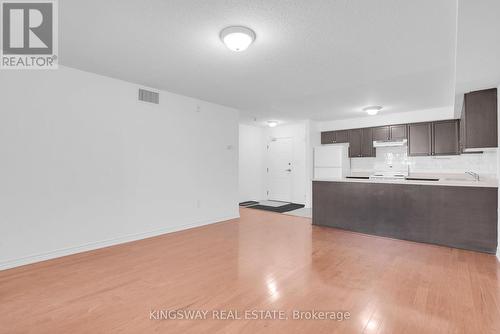 19 - 41 Coulter Street, Barrie, ON - Indoor Photo Showing Kitchen