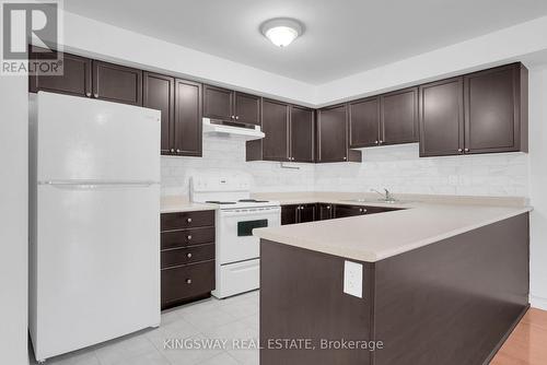 19 - 41 Coulter Street, Barrie, ON - Indoor Photo Showing Kitchen
