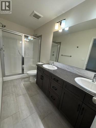 156 Shadow Mountain Boulevard, Cranbrook, BC - Indoor Photo Showing Bathroom